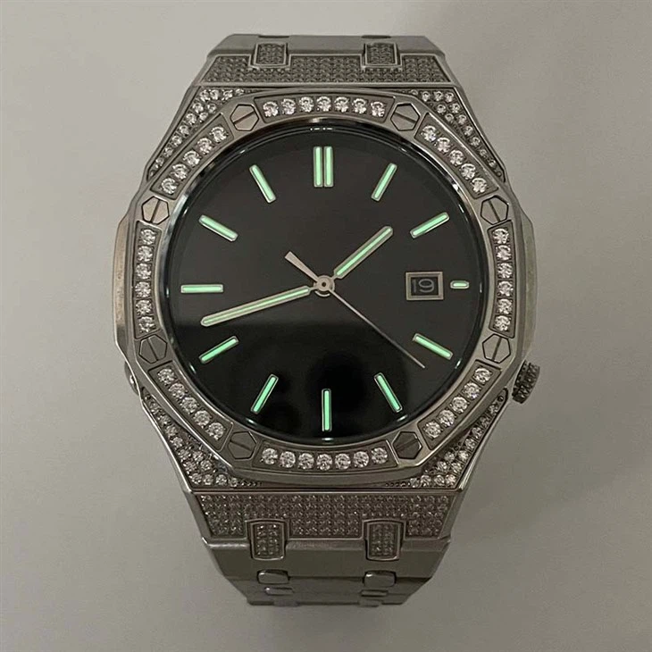 Nh35 Movement Diamond Case Watch