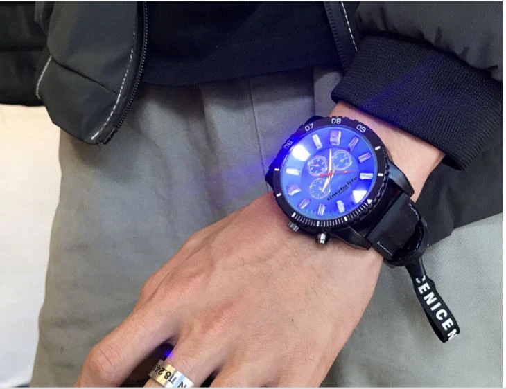 BGW9ルミナスウォッチダイヤル